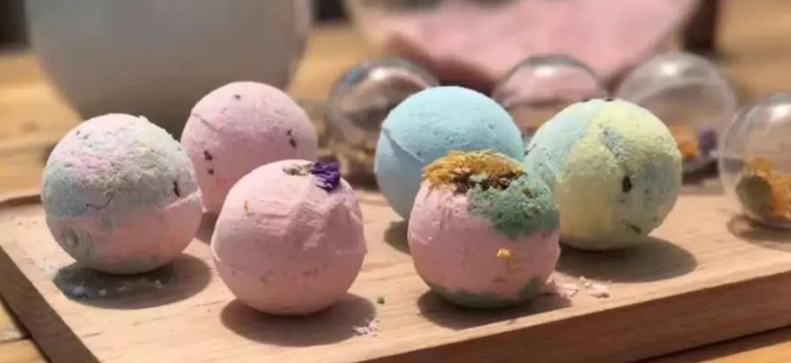 What is a bath bomb? now show you